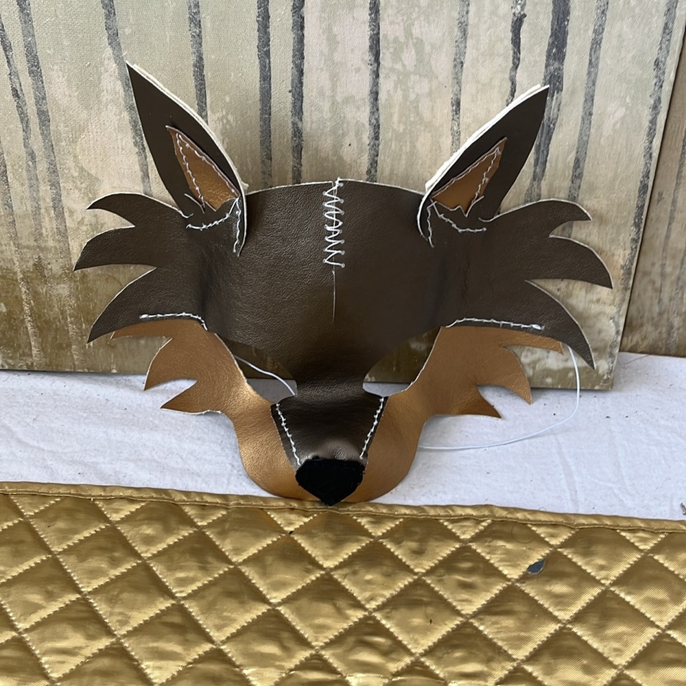 Handcrafted Fox Mask - Picture 8 of 9
